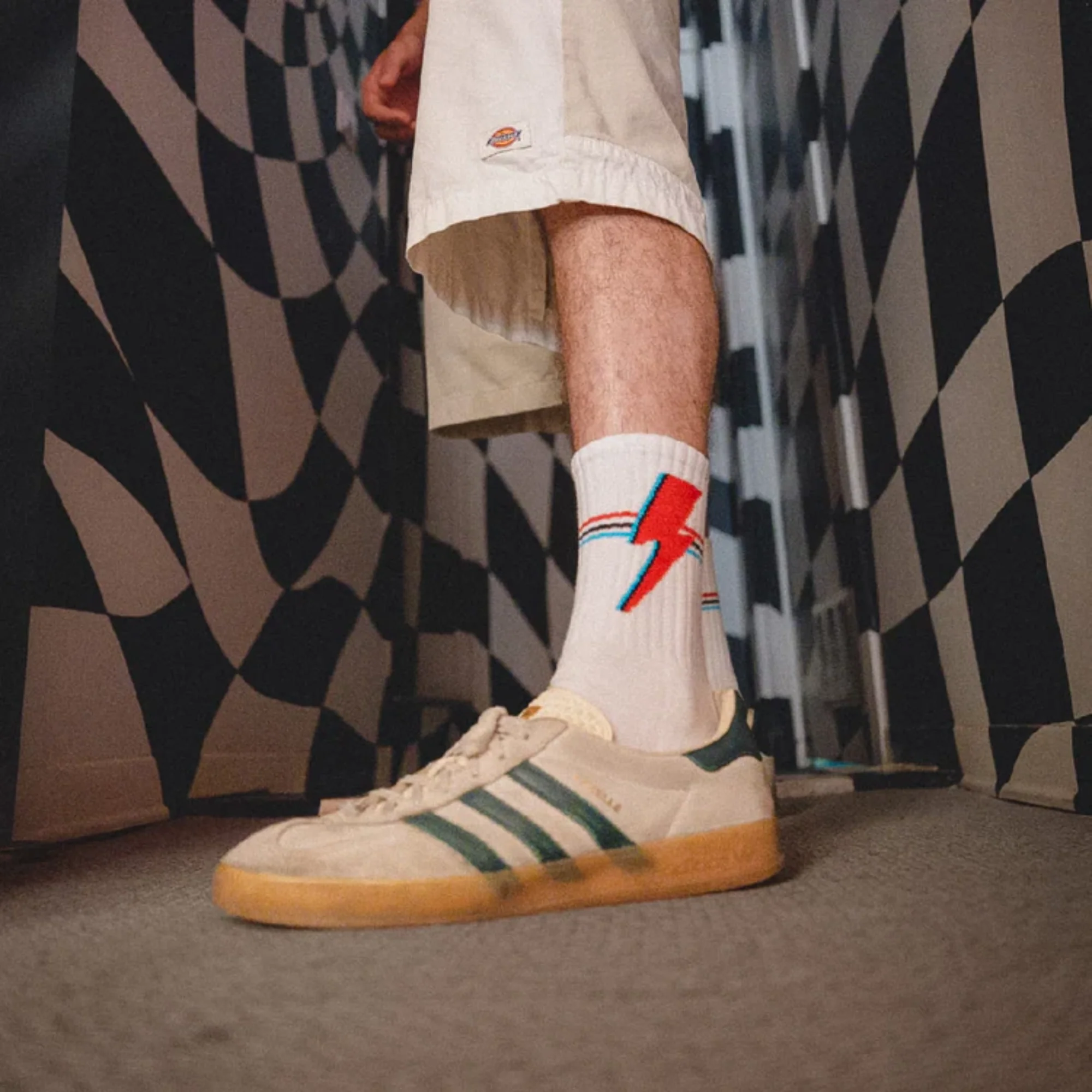 David Bowie Aladdin Sane Athletic Socks - Image 3
